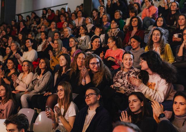 Bansk Bystrica, Nesptan, konferencia