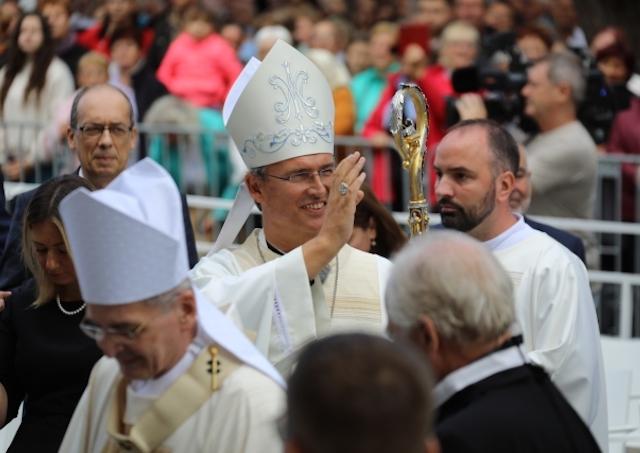 �a�t�n, n�rodn� p��