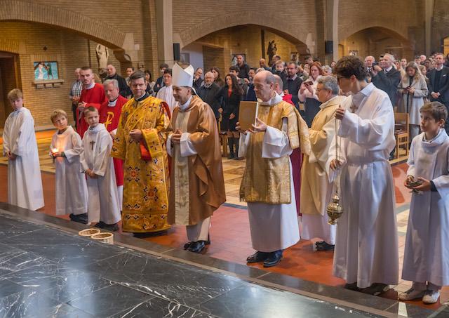 Brusel, misia, vyrocie, 20