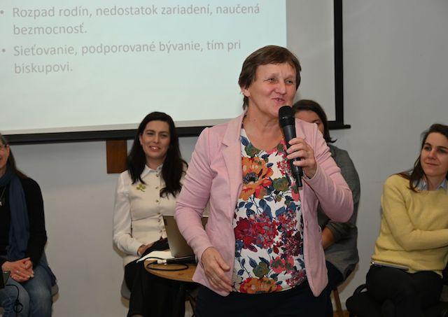 Bratislava, konferencia, Hulmanová