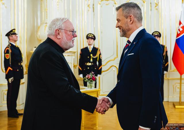 Paul Richard Gallagher, Peter Pellegrini